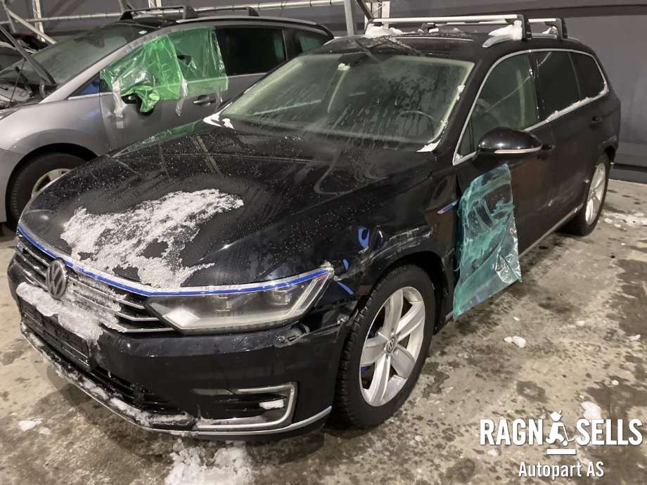 VW Passat 2015-2019 (Fase 1) (B8) (B8), Motorkode: CUKC, Girkassekode: TEC