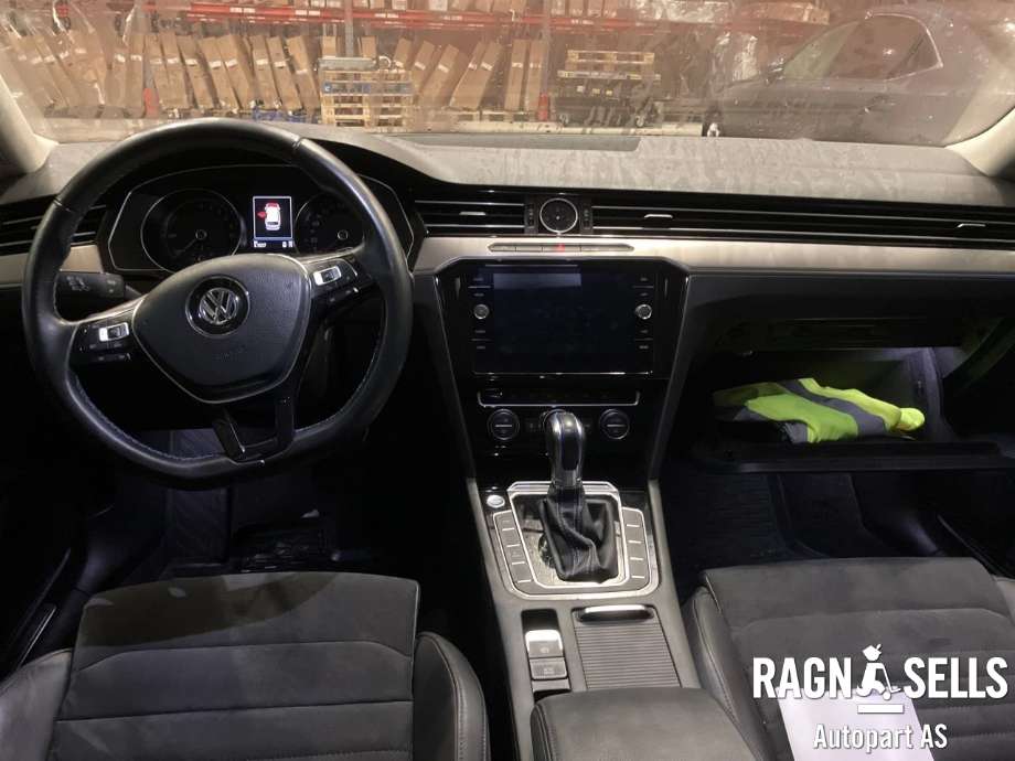 VW Passat 2015-2019 (Fase 1) (B8) (B8), Motorkode: CUKC, Girkassekode: TEC