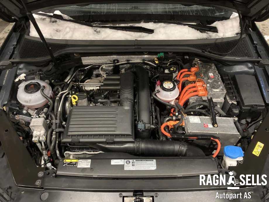 VW Passat 2015-2019 (Fase 1) (B8) (B8), Motorkode: CUKC, Girkassekode: TEC