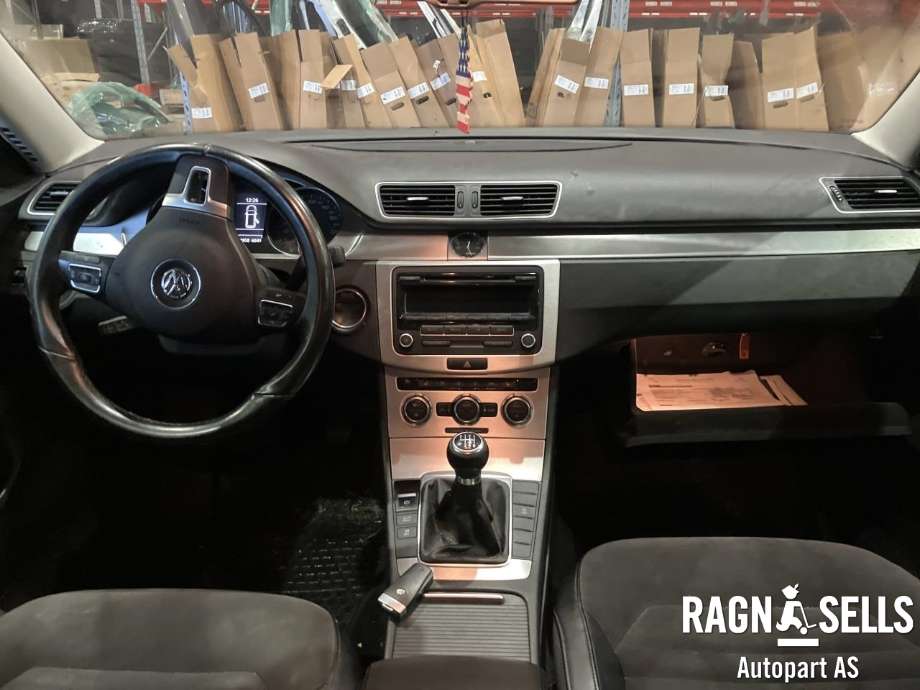 VW Passat 2011-2015 (B7) (B7), Motorkode: CAYC, Girkassekode: MYP