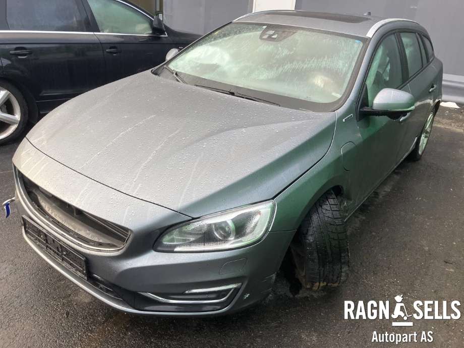Volvo V60/V60 CC 2013-2018 (Type I, Fase 2) , Motorkode: D5244T20| D97PHEV, Girkassekode: TF-80SD