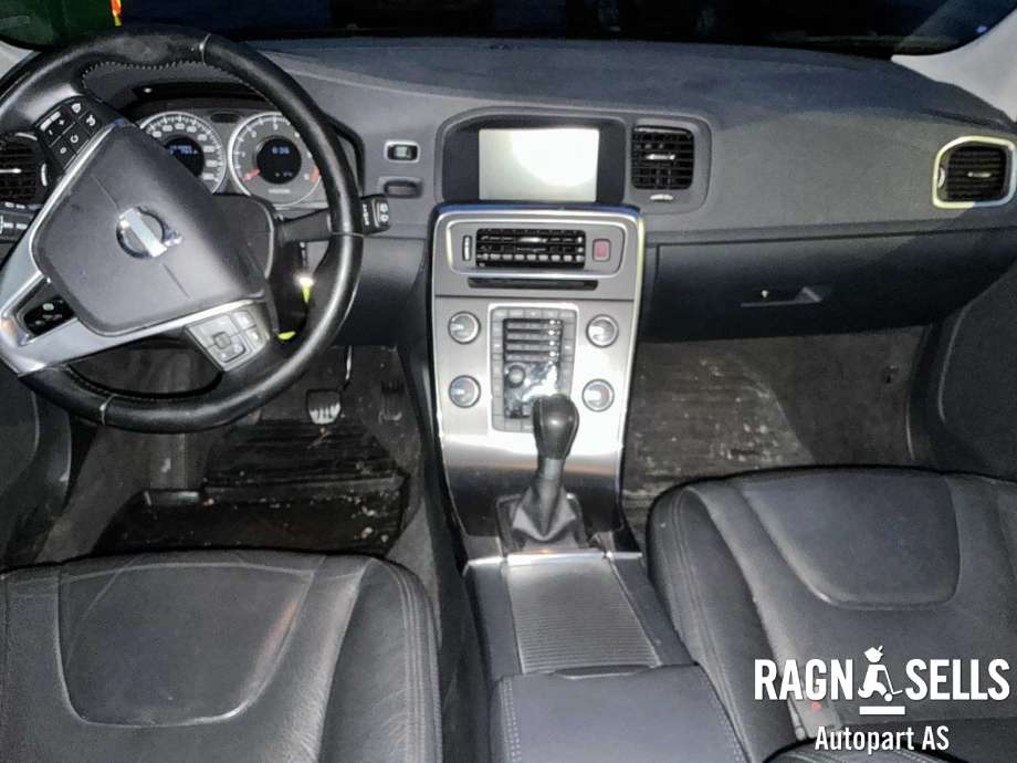 Volvo V60 2010-2013 (Type I, Fase 1) , Motorkode: D4162T, Girkassekode: 1285027