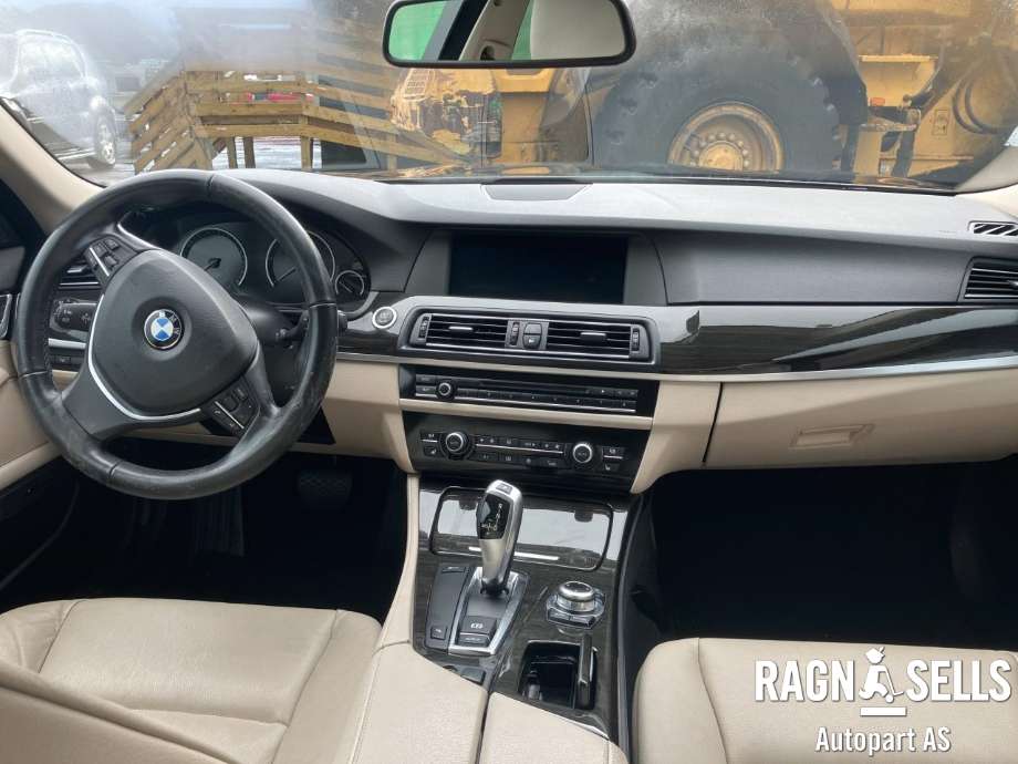 BMW 5-Serie 2010-2017 (F10/F11) (F10/F11), Motorkode: N47-D20C, Girkassekode: