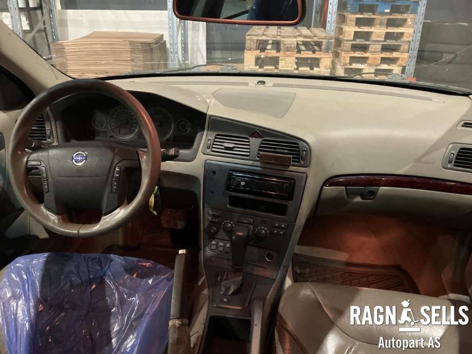 Volvo XC70 2001-2004 (Type I, Fase 1) , Motorkode: D5244T, Girkassekode: 