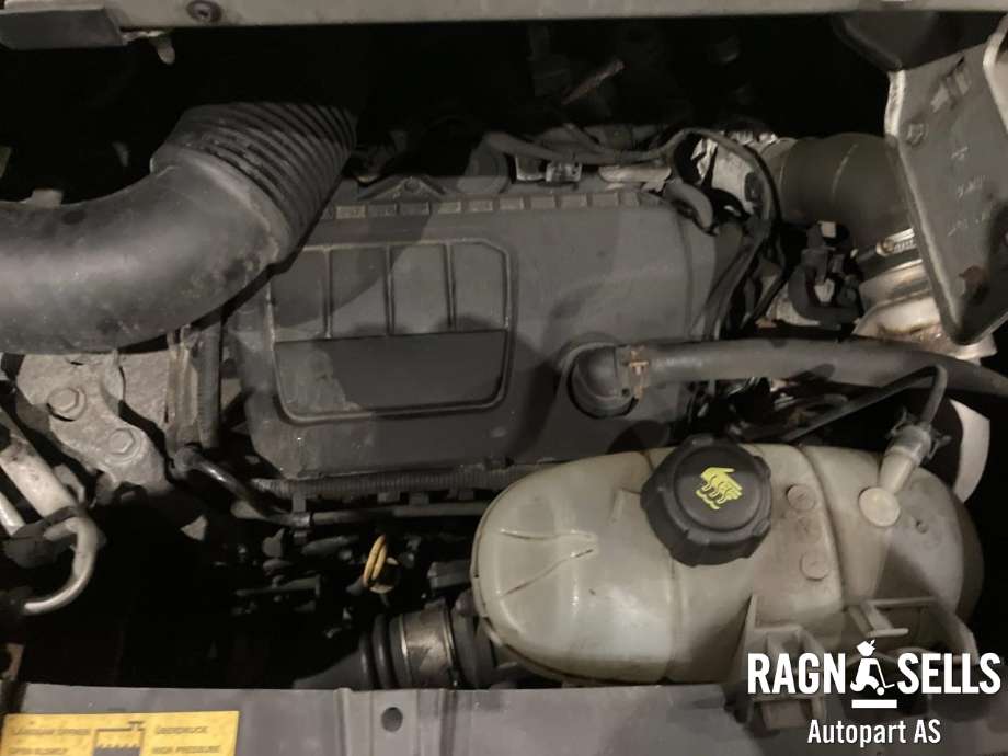 Opel Vivaro B 2014-2019 , Motorkode: R9M D4, Girkassekode: M73