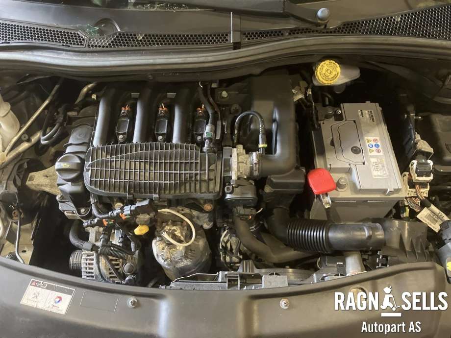 Peugeot 208 2012-2019 (Type I) , Motorkode: HM01, Girkassekode: 