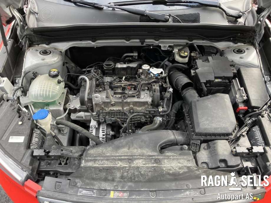 Volvo XC40 2018-2024 , Motorkode: B3154T7, Girkassekode: M76