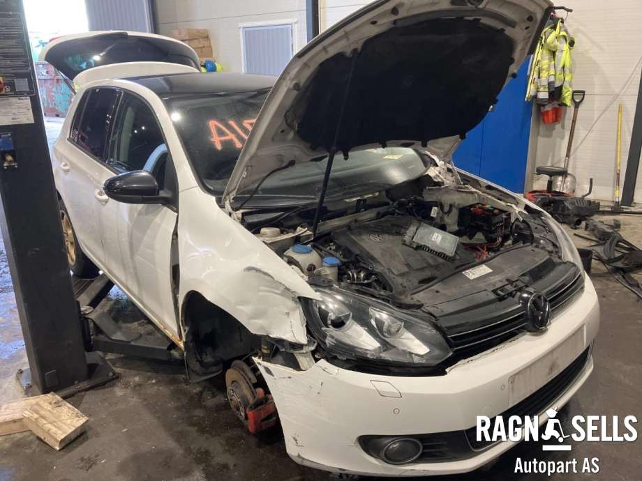 VW Golf VI 2008-2012 , Motorkode: CAYC, Girkassekode: LUB