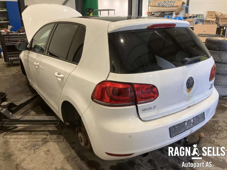 VW Golf VI 2008-2012 , Motorkode: CAYC, Girkassekode: LUB