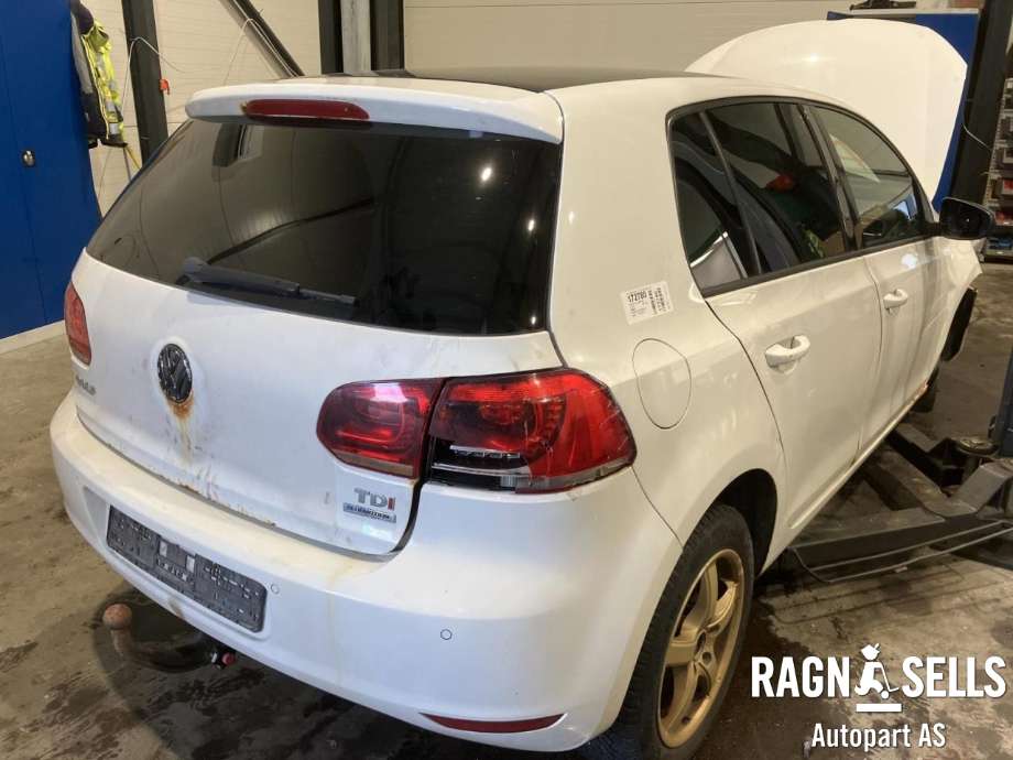 VW Golf VI 2008-2012 , Motorkode: CAYC, Girkassekode: LUB