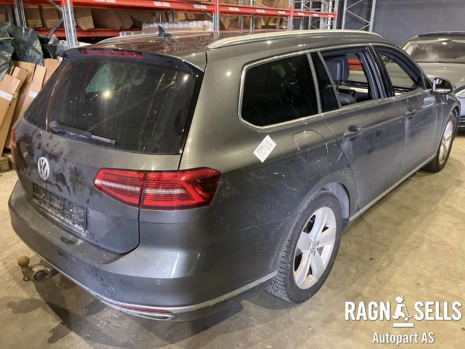 VW Passat 2015-2019 (Fase 1) (B8) (B8), Motorkode: CUK, Girkassekode: 
