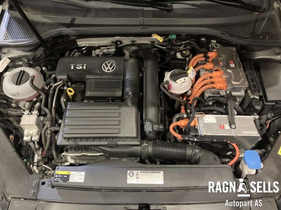 VW Passat 2015-2019 (Fase 1) (B8) (B8), Motorkode: CUK, Girkassekode: 