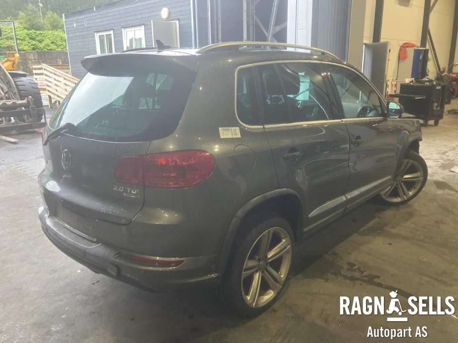VW Tiguan 2011-2016 (Type I, Fase 2) , Motorkode: CFFB, Girkassekode: NZS