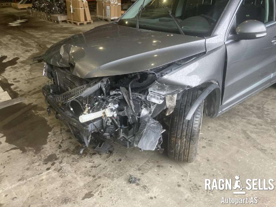 VW Tiguan 2011-2016 (Type I, Fase 2) , Motorkode: CFFB, Girkassekode: NZS