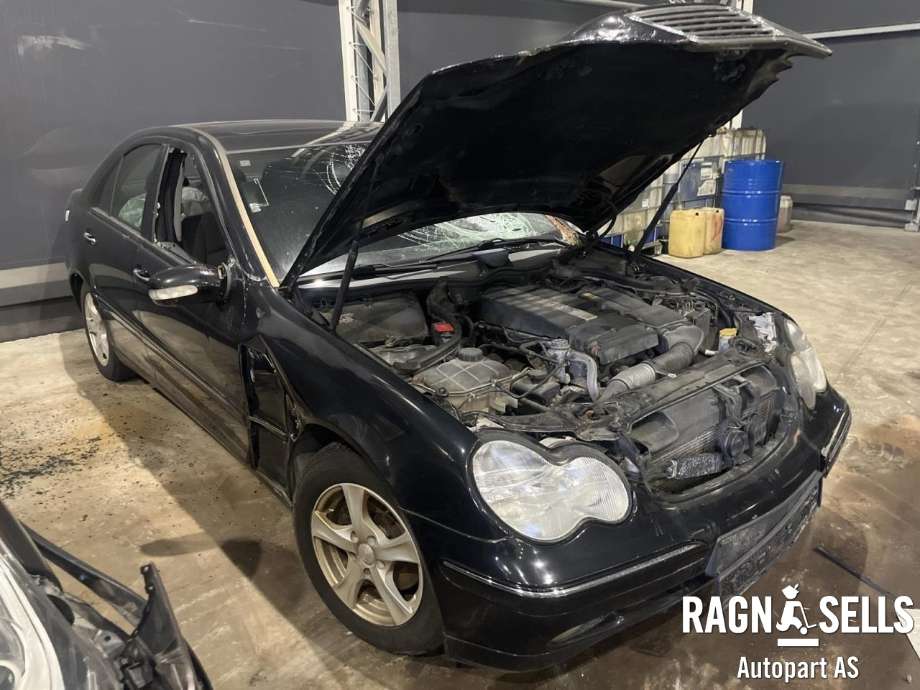 Mercedes C-Klasse 2000-2004 (Fase 1) (W203) (W203), Motorkode: 271 946, Girkassekode: 