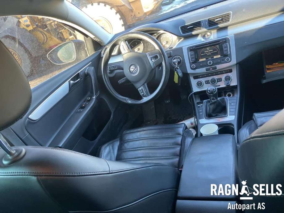 VW Passat 2011-2015 (B7) (B7), Motorkode: CFF, Girkassekode: 