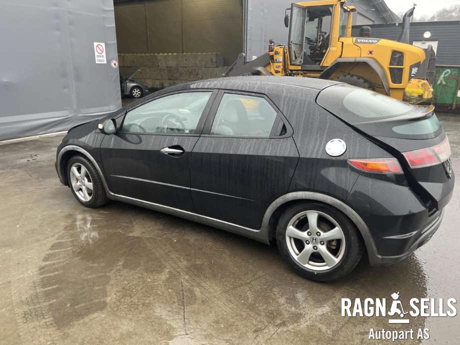 Honda Civic 2006-2011 (Type VIII) , Motorkode: L13A7, Girkassekode: