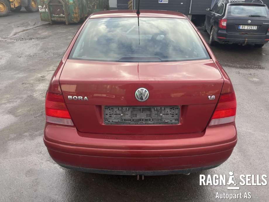 VW Bora 1999-2005 , Motorkode: AKL, Girkassekode: