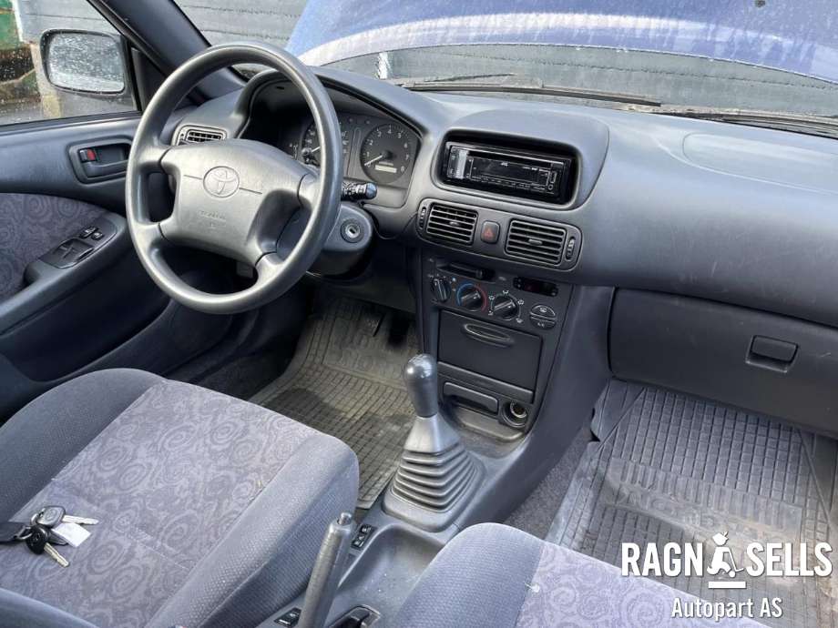 Toyota Corolla 2000-2002 (Fase 2) , Motorkode: 4E-FE, Girkassekode: