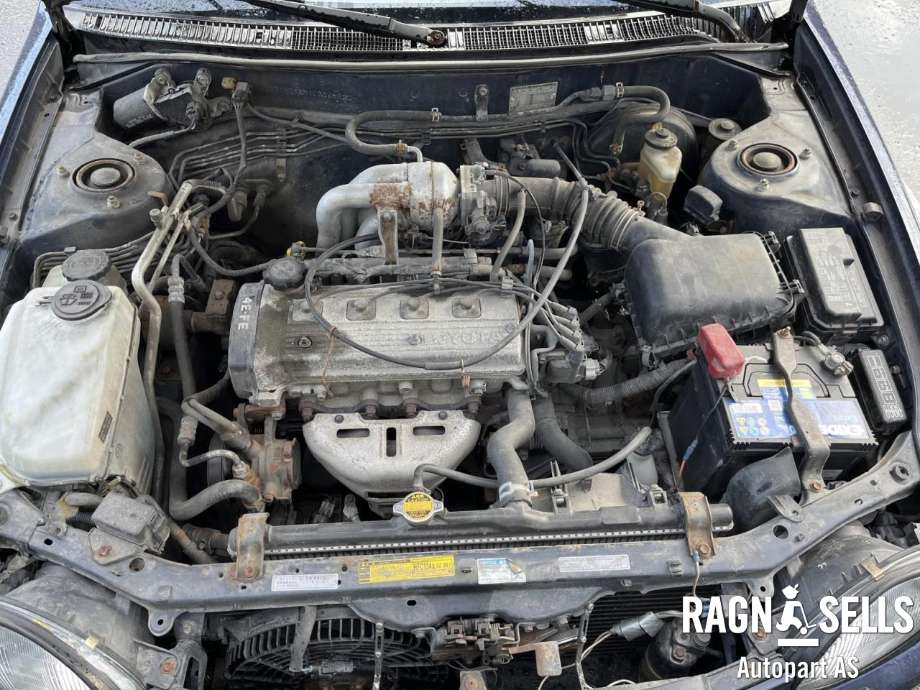 Toyota Corolla 2000-2002 (Fase 2) , Motorkode: 4E-FE, Girkassekode: