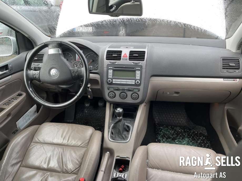 VW Golf VI 2008-2012 , Motorkode: BSE, Girkassekode: