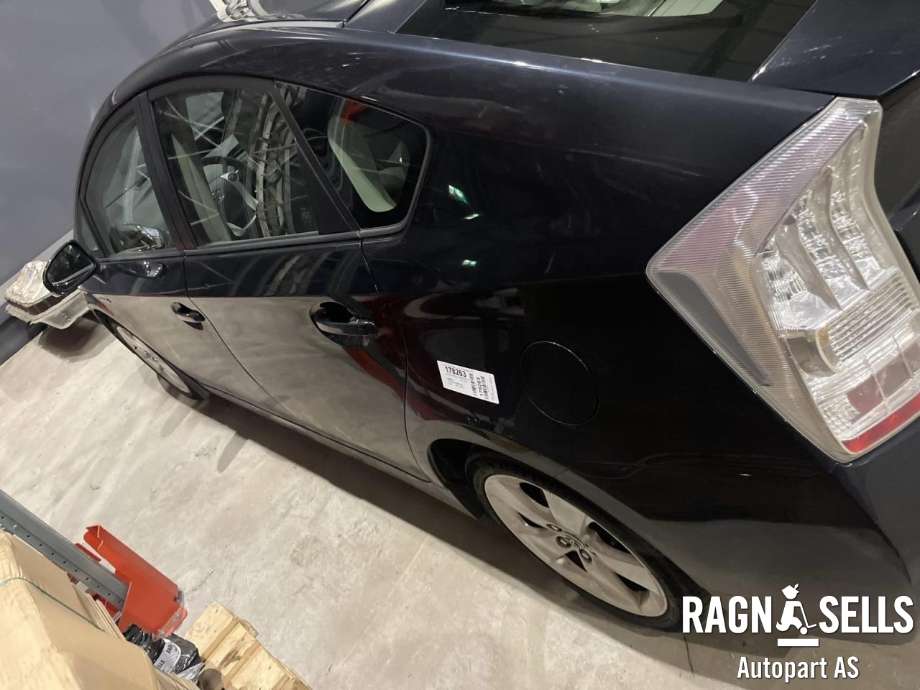 Toyota Prius 2009-2016 (Type III) (COMBI) (COMBI), Motorkode: 2ZR-FXE, Girkassekode: 