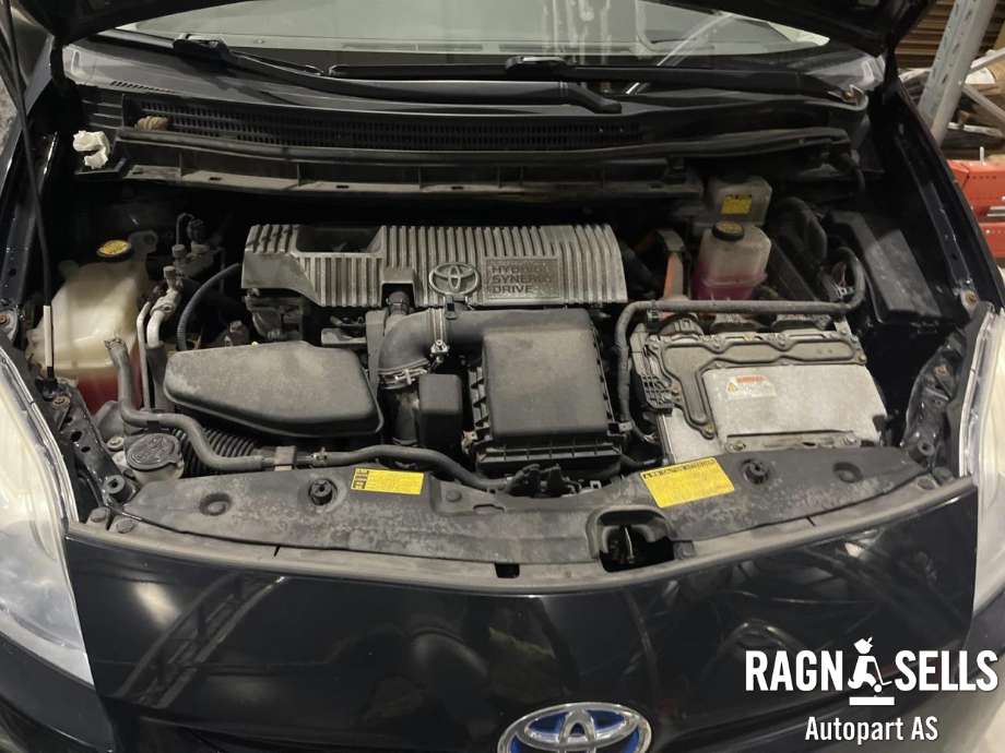 Toyota Prius 2009-2016 (Type III) (COMBI) (COMBI), Motorkode: 2ZR-FXE, Girkassekode: 