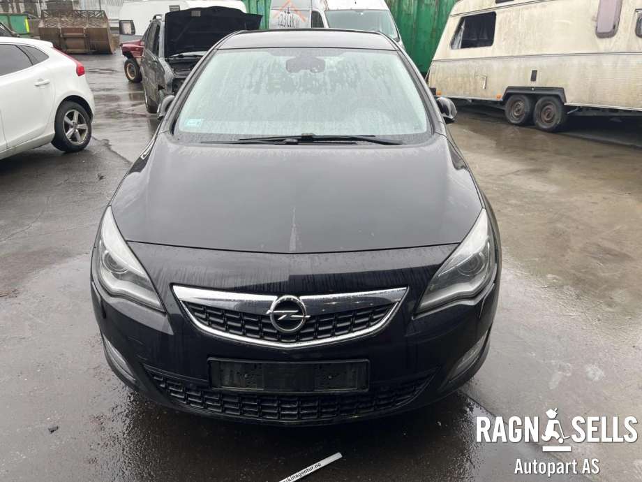 Opel Astra J 2010-2015 , Motorkode: A16XER, Girkassekode: