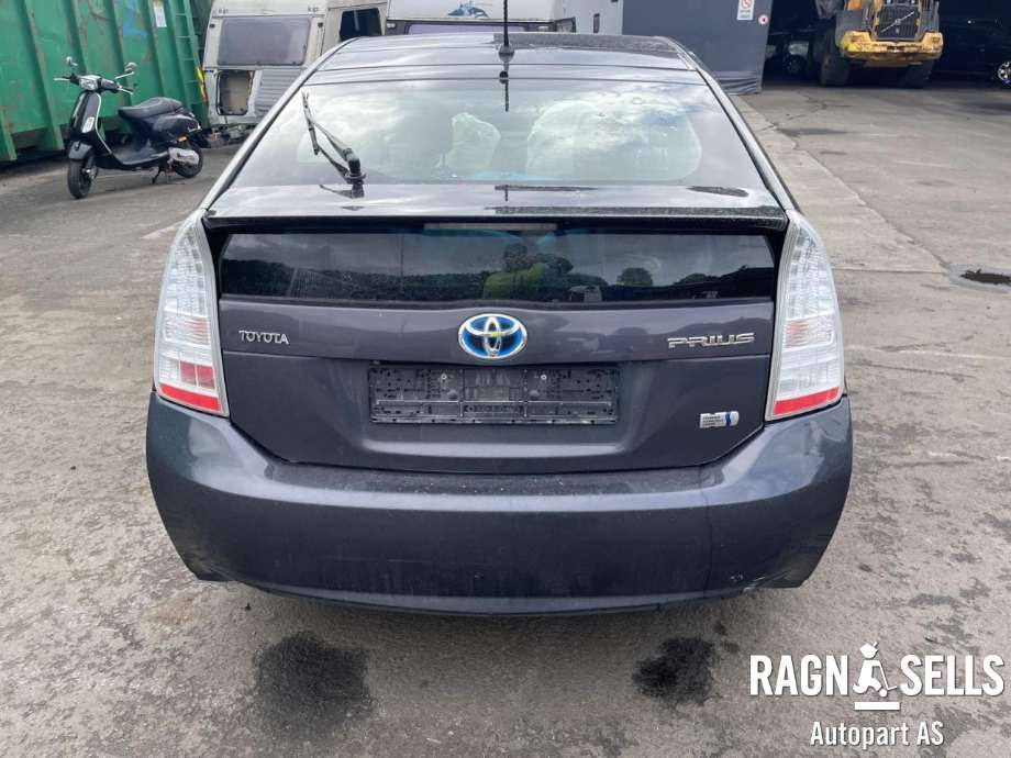 Toyota Prius +7 2012-2020 (Type III) (stasjonsvogn) (stasjonsvogn), Motorkode: , Girkassekode: