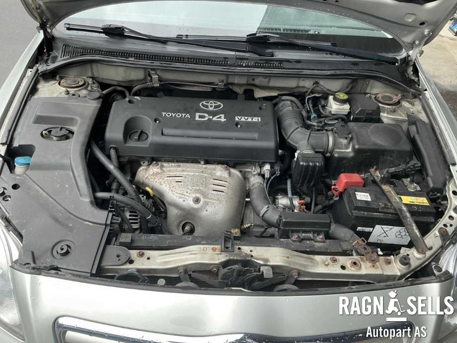 Toyota Avensis 2003-2008 (Type II) , Motorkode: 1AZ-FSE, Girkassekode: