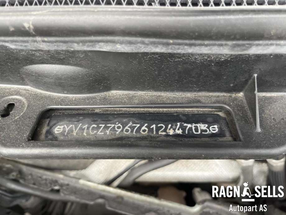Volvo XC90 2002-2006 (Type I, Fase 1) , Motorkode: , Girkassekode: 