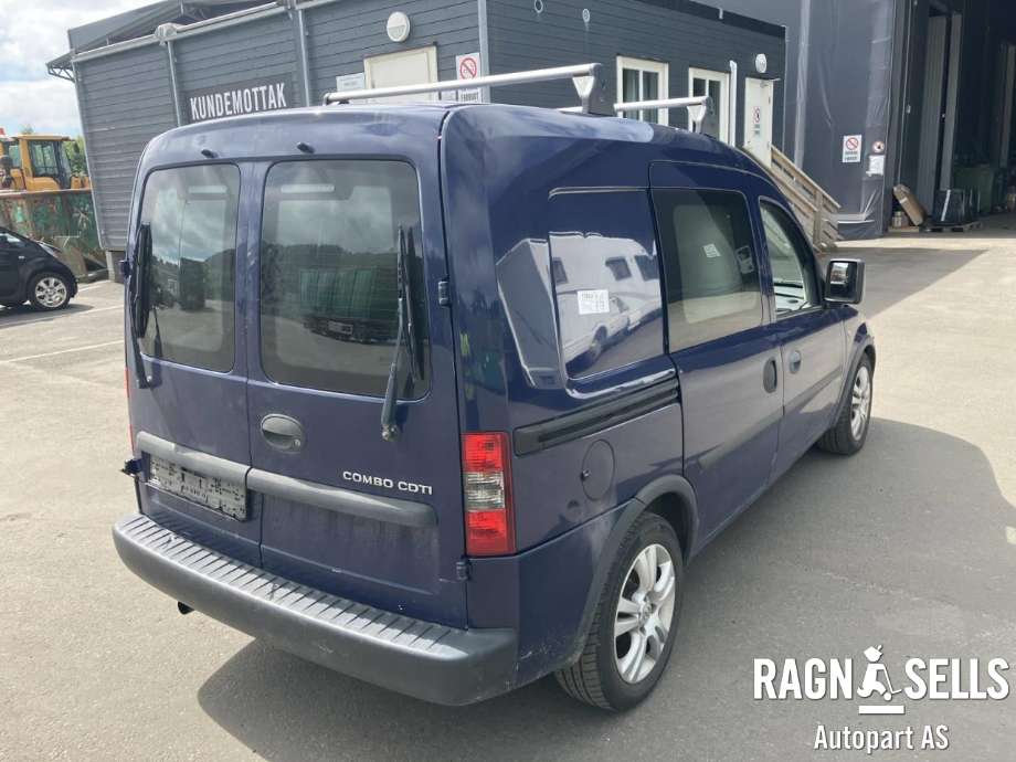 Opel Combo D 2012-2018 , Motorkode: Z13DTJ, Girkassekode: 