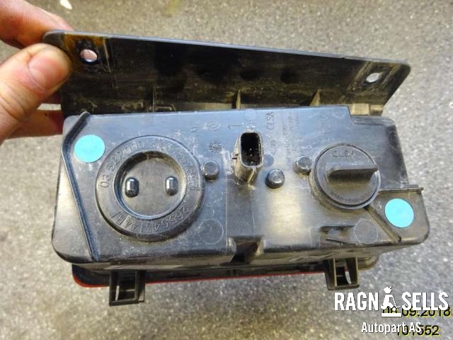 Baklykt høyre til Opel Vivaro A 2006-2014  (4422485||93867971|93457898|93867970|4422484)