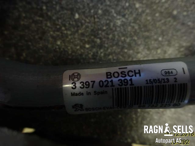 Viskermotor frontrute til Peugeot 2008 2013-2019 (Type I)  (0390241540||3397021391)