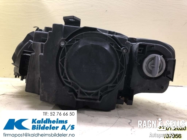 Frontlykt høyre xenon til Audi A4 2004-2008 (Type III) (B7) (B7) (8E0 941 030 AS|8E0 941 004 AM|)