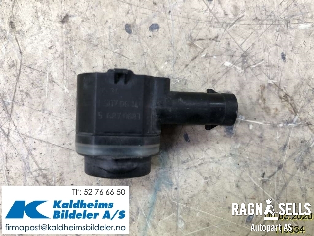 Parkeringssensor foran til Ford Focus 2011-2014 (Type III, Fase 1)  (CJ5T15K859AAW|)