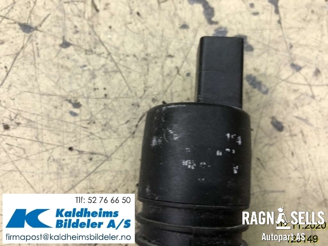 Spylerpumpe foran til BMW X3 2003-2006 (Fase 1) (E83) (E83) (67 12 8 362 154|)