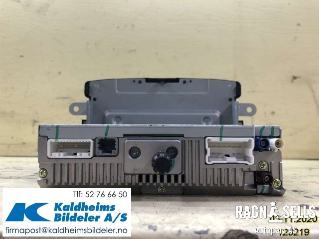 Bilstereo navigasjon til Renault Captur 2013-2020 (Type I)  (281153300R|281151309R)