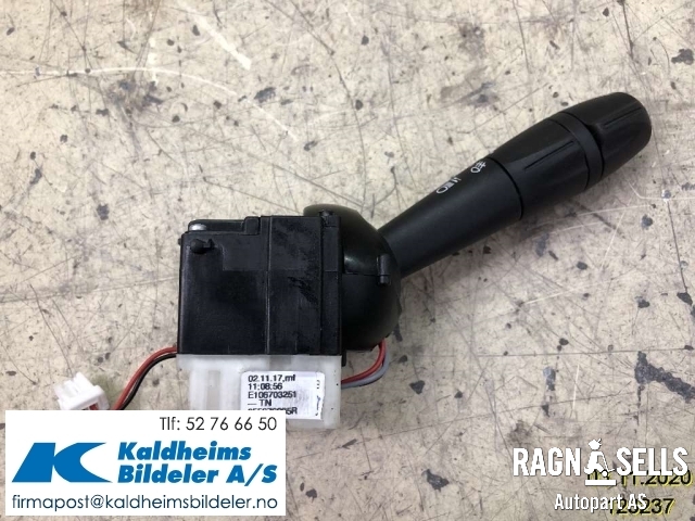 Bryter blink til Renault Captur 2013-2020 (Type I)  (255676085R|E106703251TN)