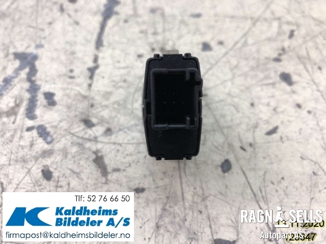 Bryter nødblink til BMW X3 2010-2017 (F25) (F25) (61 31 9 161 896|)