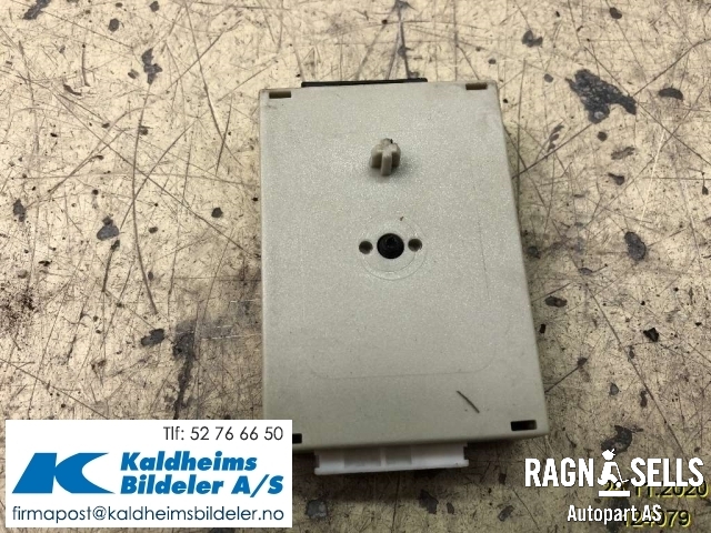 Antenne forsterker til BMW i3 2013-2022  (65 20 9 333 438|EA933343801|21367510)