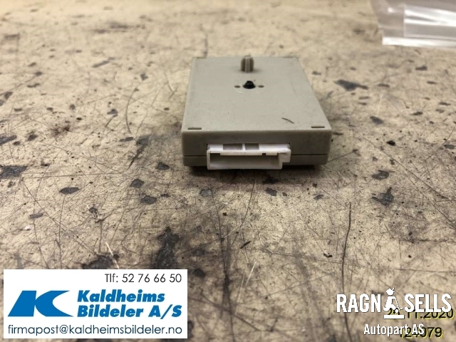 Antenne forsterker til BMW i3 2013-2022  (65 20 9 333 438|EA933343801|21367510)