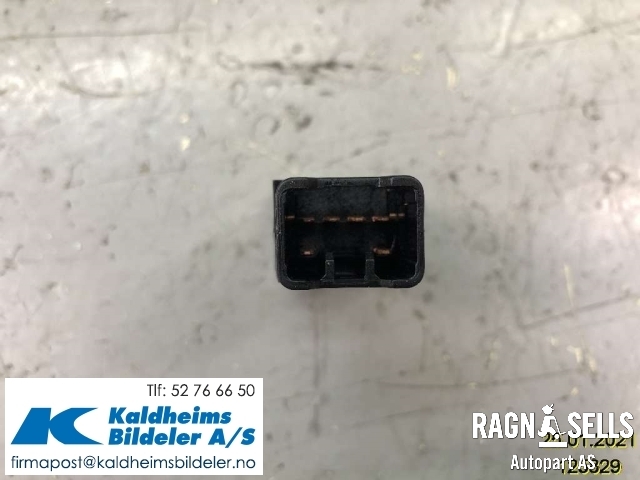 Bryter Antispinn til Hyundai Ix20 2010-2017  (937501K000|937501K000EQ|)