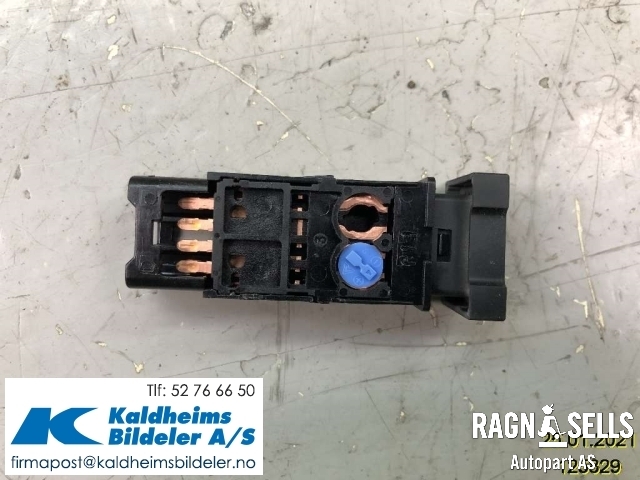 Bryter Antispinn til Hyundai Ix20 2010-2017  (937501K000|937501K000EQ|)
