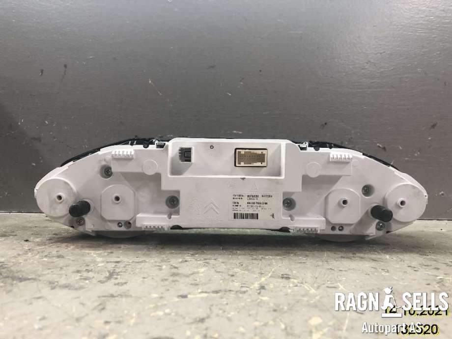 Speedometer til Peugeot 308 2013-2021 (Type II) (9807588280|98 075 882 80)