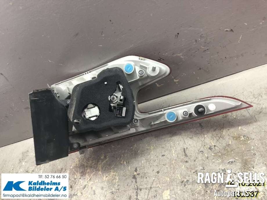 Baklykt venstre til Peugeot 308 2013-2021 (Type II)  (9678093980|96 780 939 80)