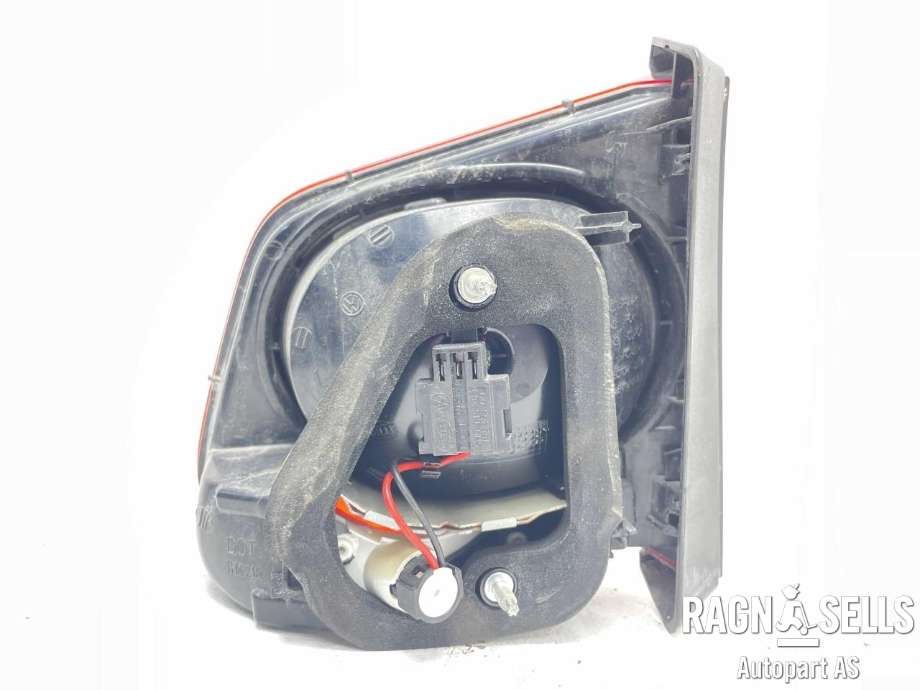 Baklykt venstre indre til VW Tiguan 2007-2011 (Type I, Fase 1)  (5N0 945 093 B|)