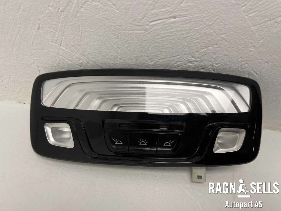 Taklyspanel til BMW 5-Serie 2017-->> (G30/G31) (G30/G31) (63 31 6 848 614||43684861401)