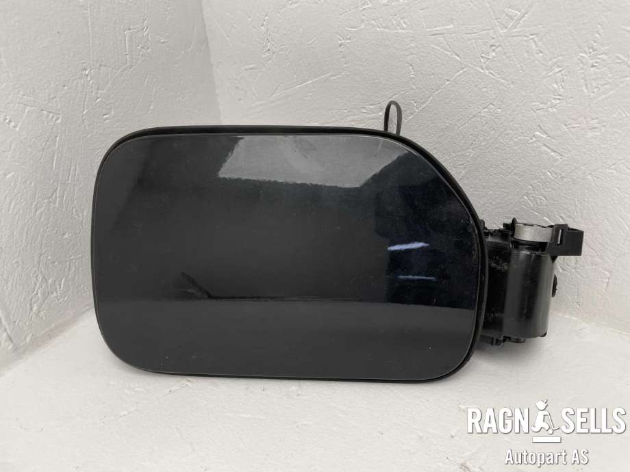 Tanklokk til BMW 5-Serie, 2017-->> (G30/G31) (G30/G31) (51 17 7 387 935)
