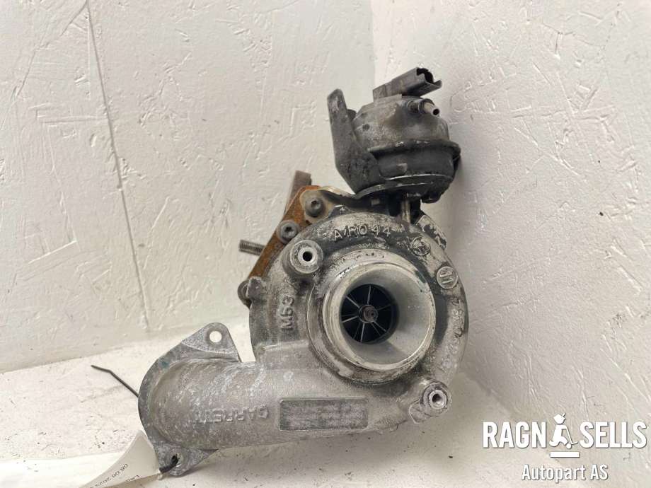 Turbo til Ford S-Max 2010-2015 (Type I, Fase 2)  (GARRETT|AV6Q-6K682-AB|GTC1244VZ|Y65013700A|MN982483|9686120680|31319528|31836499|36001457|36001457REM|36010147|0375P7|0375P8|AV6Q6K682AA|AV6Q6K682AB|REAV6J6K682AA|RMAV6Q6K682AA|RMA6Q6K682AA|1685819|1945757|2008127|2254339|6V6Q6K682AA|6V6Q6K682AB|Y65013700)